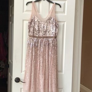 Sparkly chiffon retro dress